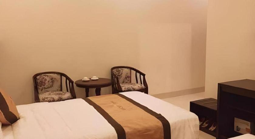 Lucky Star Hotel Buon Ma Thuot Exterior foto