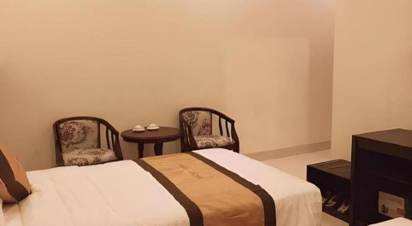 Lucky Star Hotel Buon Ma Thuot Exterior foto